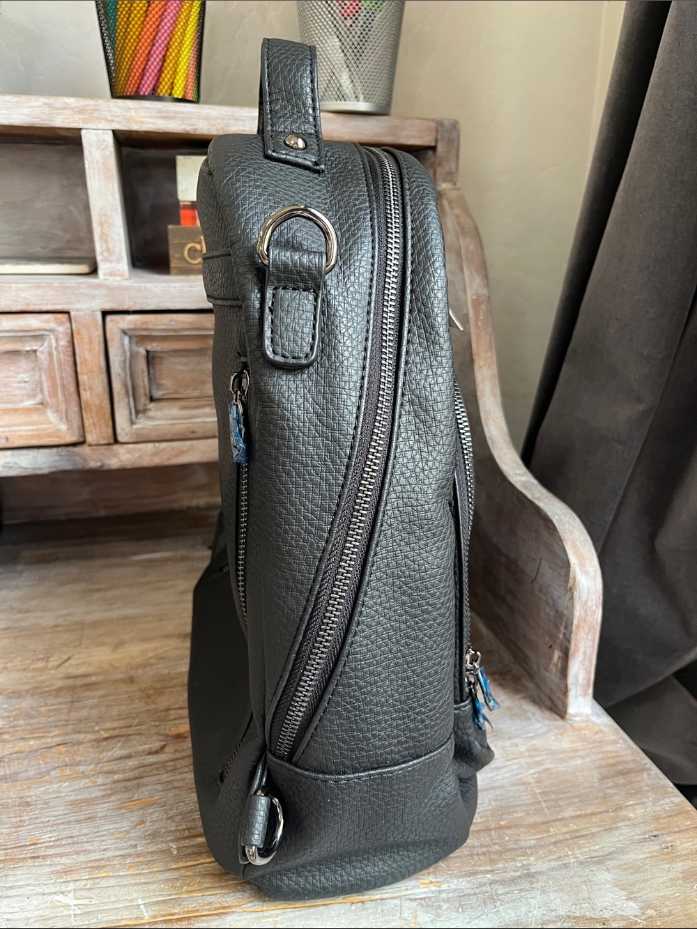 🖤 NWT Damsel In Defense Multi Shay Backpack Black Concealed Carry - Picture 4 of 16